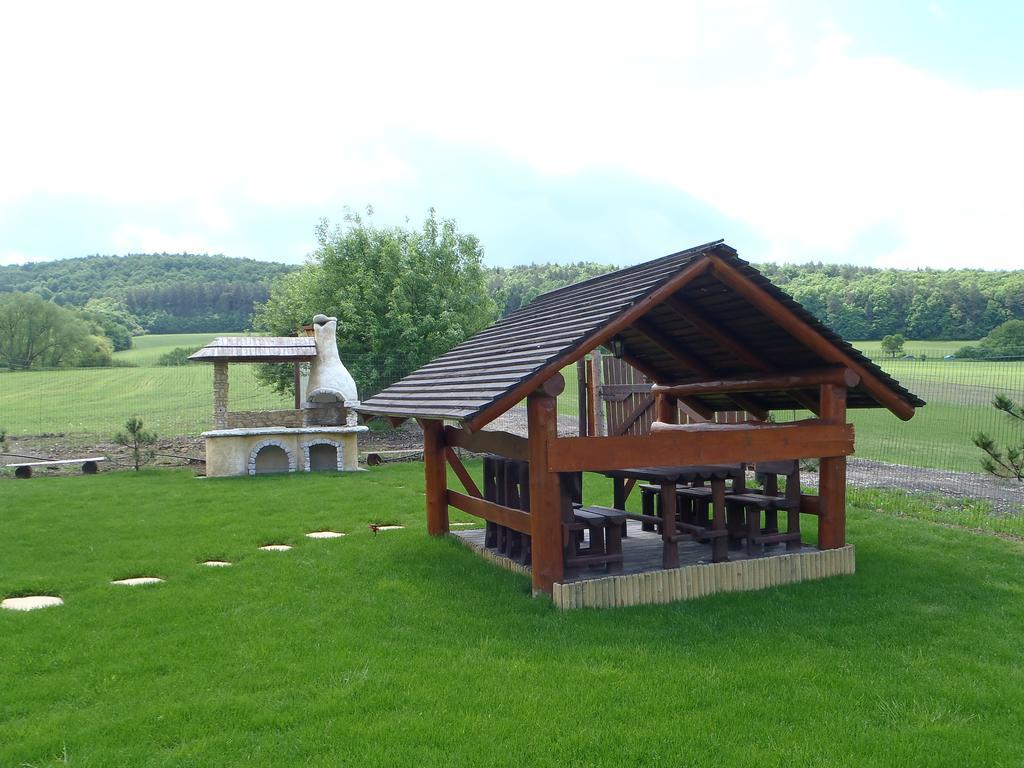 Ubytovanie Koliba Pacho - Zrub Katka Prievidza Quarto foto